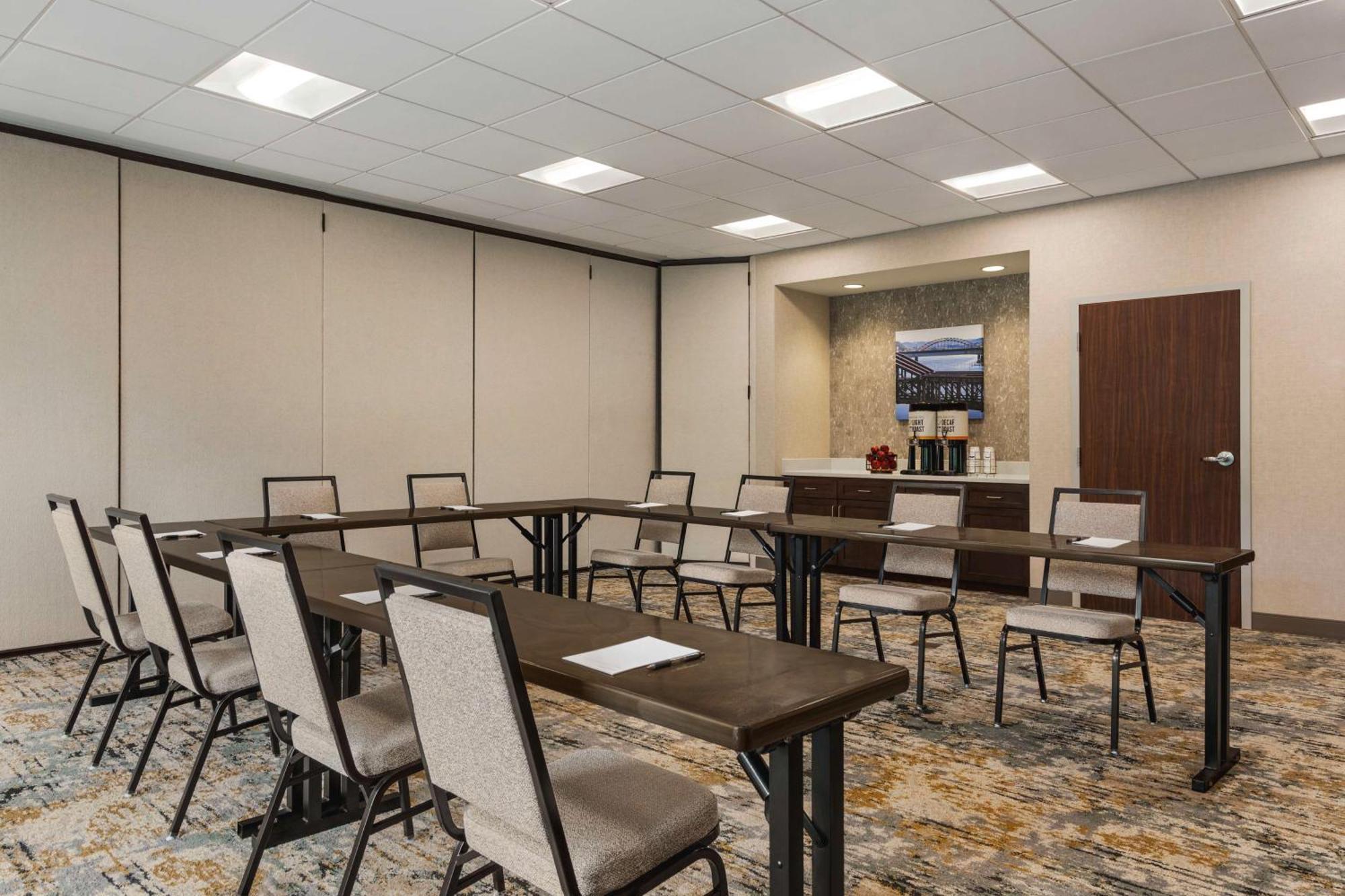 Hampton Inn & Suites Pittsburgh Waterfront West Homestead Екстер'єр фото